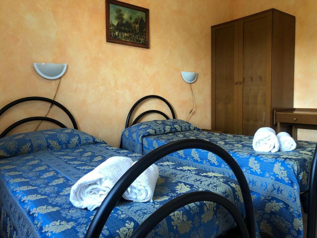 Hotel Funtana E Donne Ottana Экстерьер фото